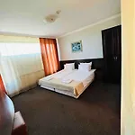Szálloda Hotel-restaurant Almond 3*