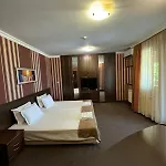 Hotel-restaurant Almond Szálloda