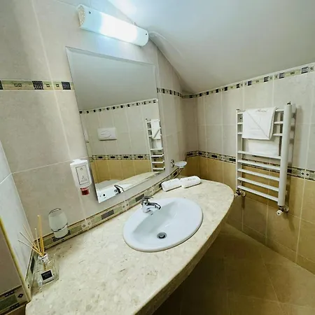 Hotel-restaurant Almond 3* كارلوفو