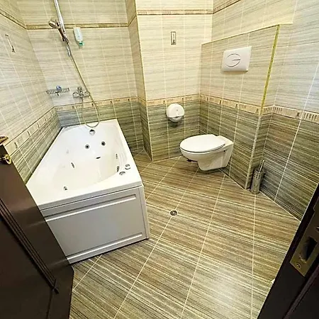 Отель Hotel-restaurant Almond Карлово