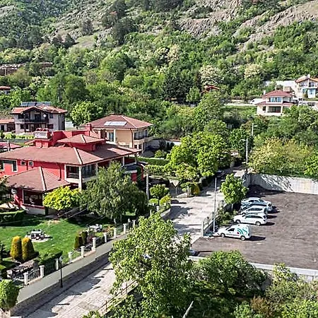 Hotel-restaurant Almond Карлово