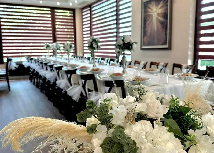 Hotel-restaurant Almond 3* Karlovo