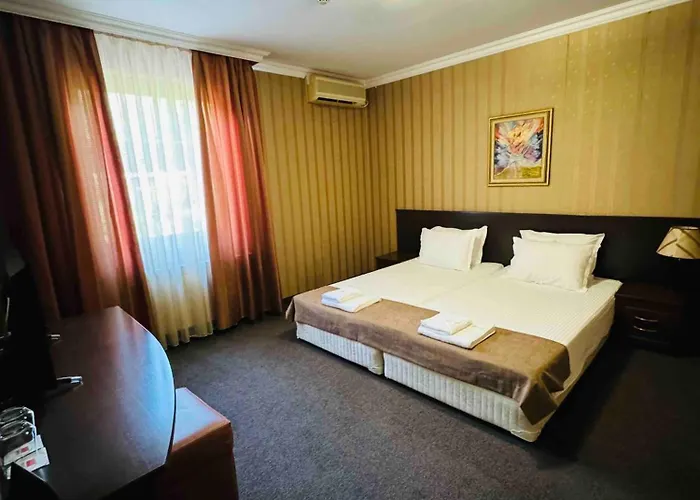 Otel Hotel-restaurant Almond Karlovo