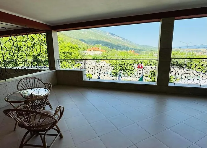 Hotel-restaurant Almond 3* Karlovo