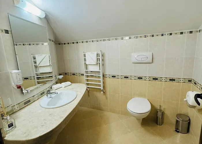 Hotel-restaurant Almond Otel 3*