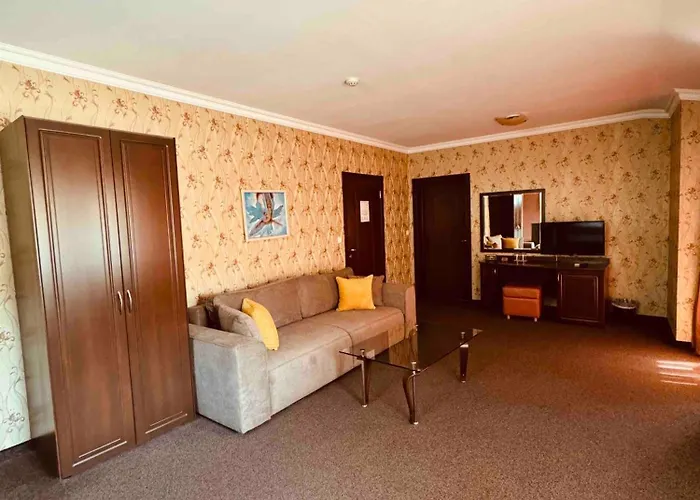 Hotel-restaurant Almond 3* Karlovo