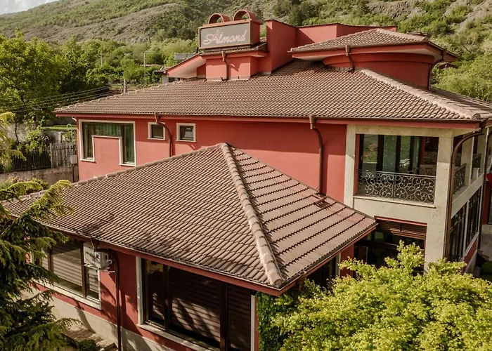 Hotel-restaurant Almond Otel Karlovo