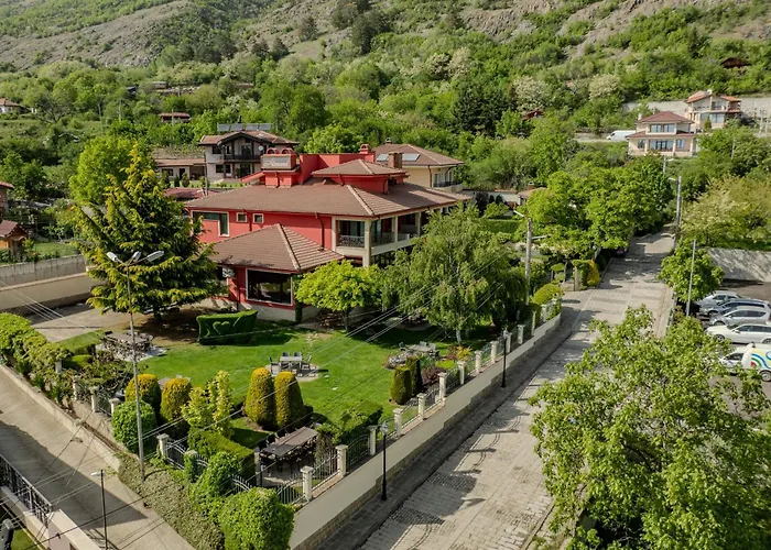 Hotel-restaurant Almond 3* Karlovo